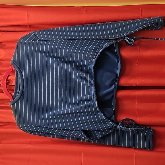 Cropped Striped Longsleeve Sweater - Picture 1 of 4